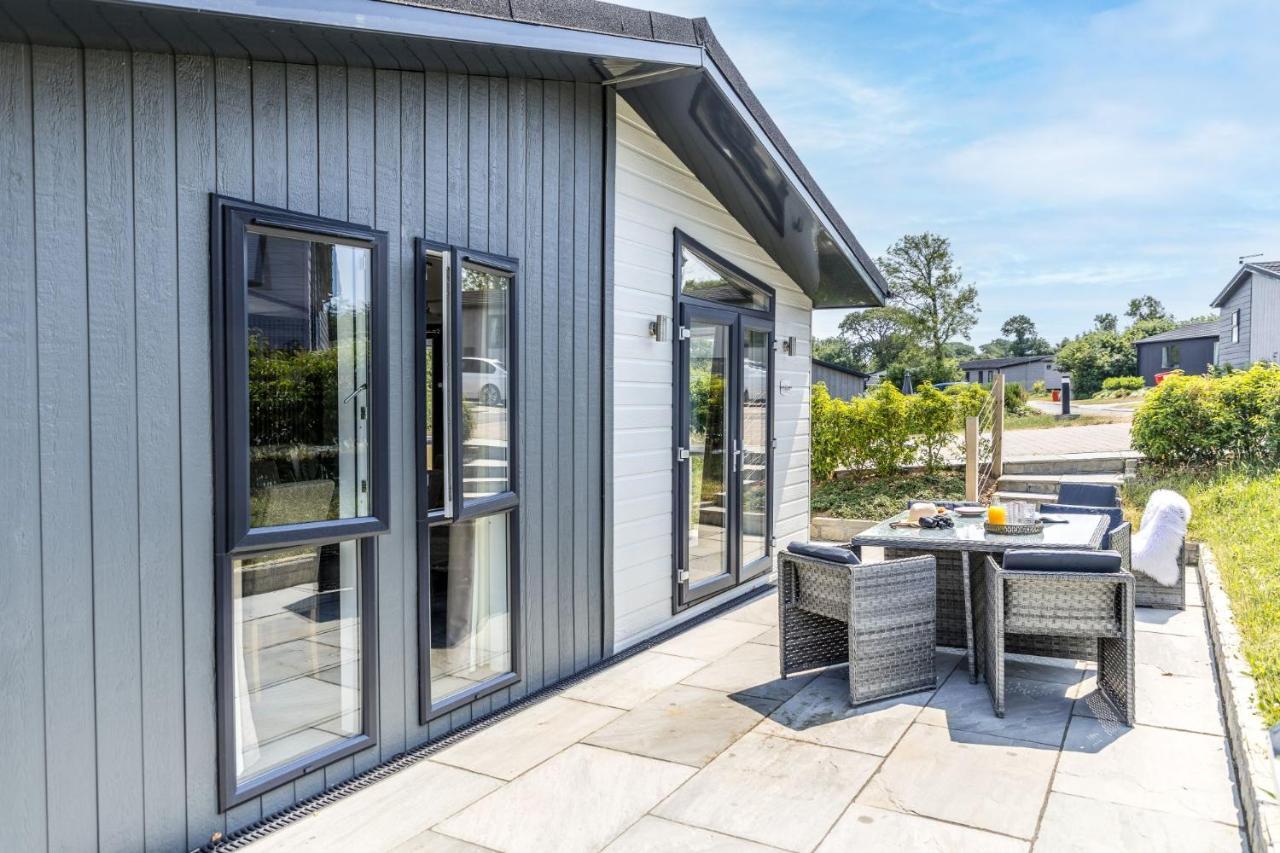 Rose Lodge, 21 Roadford Lake Lodges Lifton Luaran gambar
