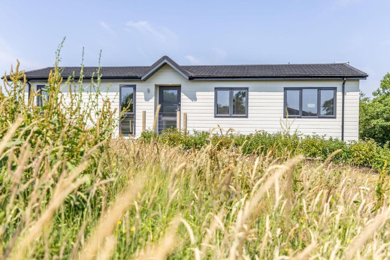 Rose Lodge, 21 Roadford Lake Lodges Lifton Luaran gambar