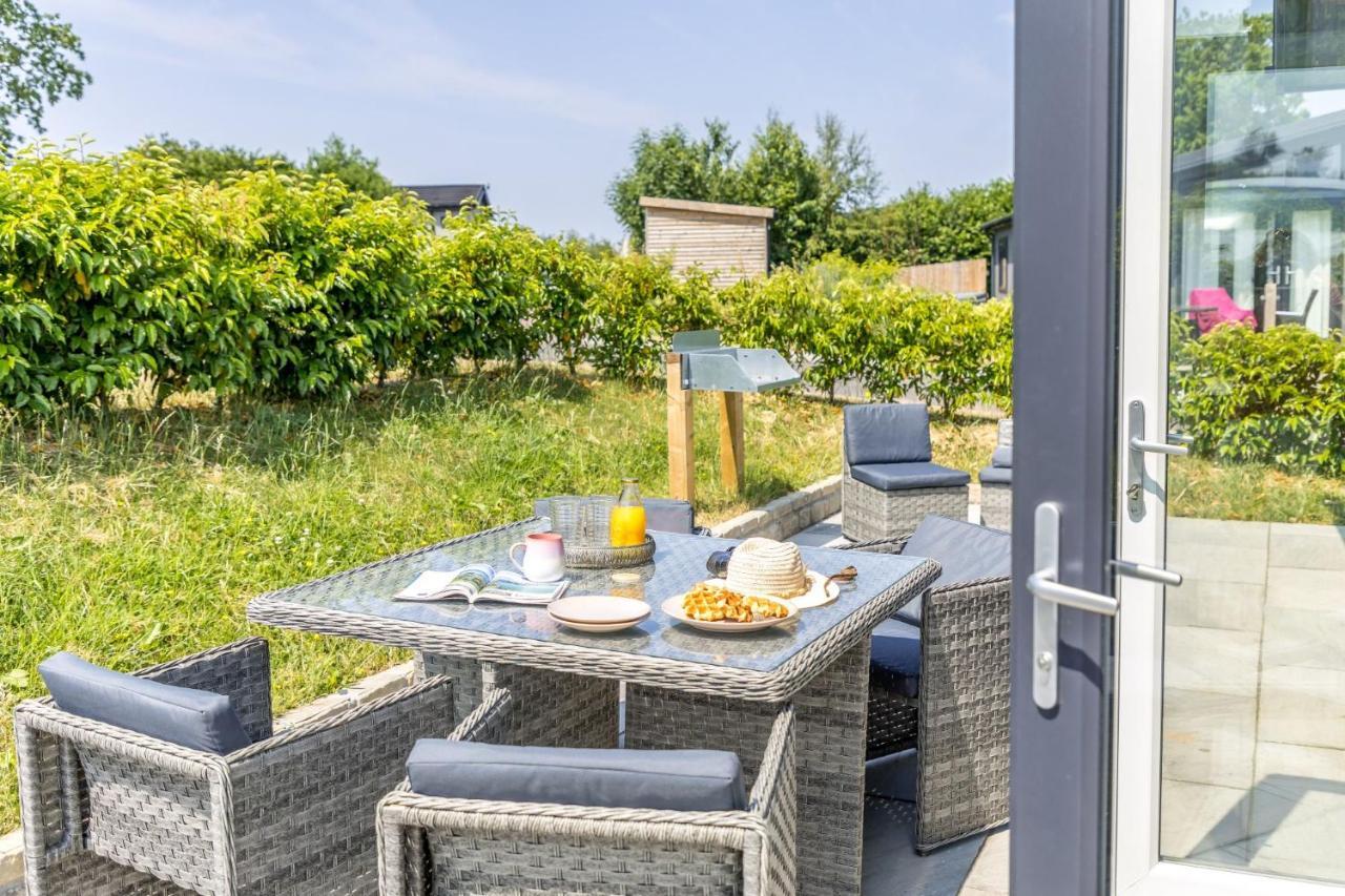 Rose Lodge, 21 Roadford Lake Lodges Lifton Luaran gambar